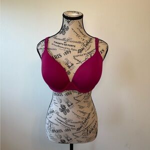 Victoria’s Secret‎ Push-up Pink Bra